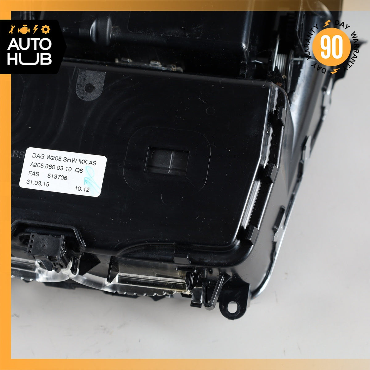 15-18 Mercedes W205 C300 Center Console Ashtray Compartment OEM 74k - photo 18