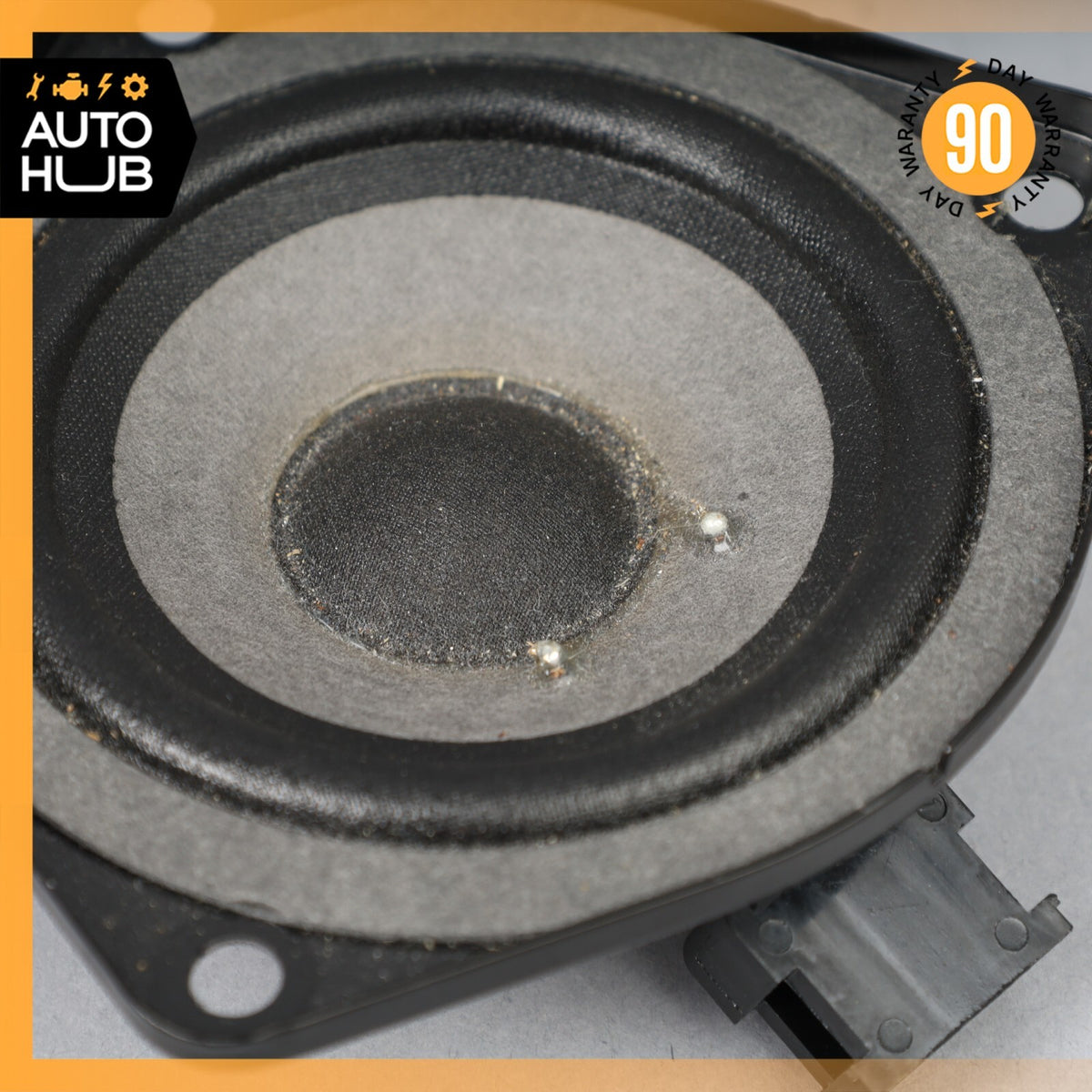 11-24 Porsche Macan 95B Dashboard Dash Audio Speaker 7PP035828D OEM - photo 2
