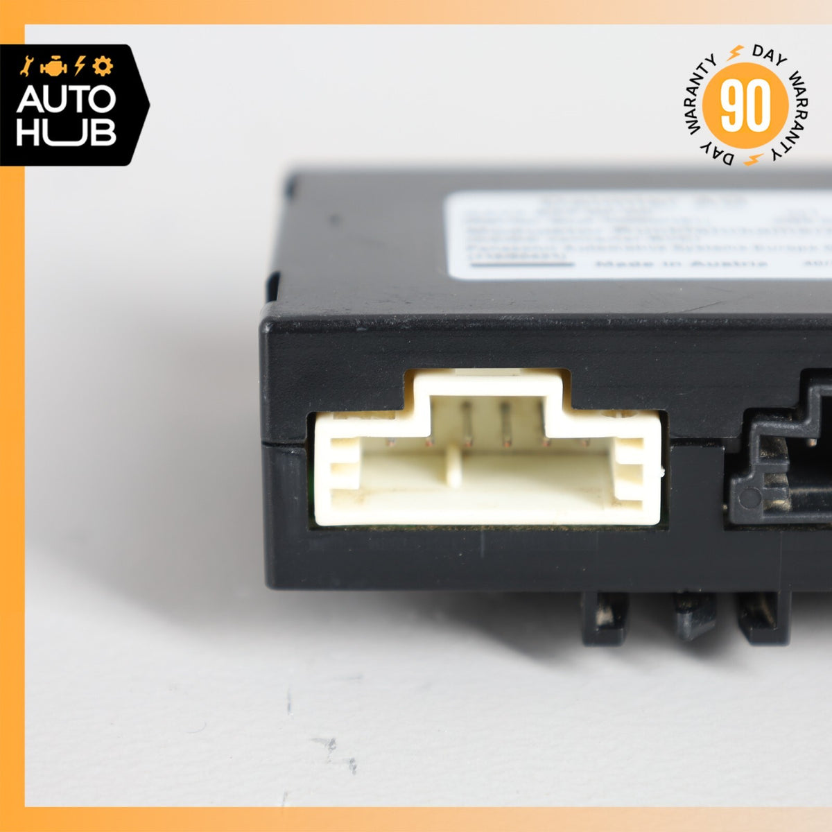 Mercedes W212 E350 Rear View Camera Control Module 2128270006 OEM - photo 2
