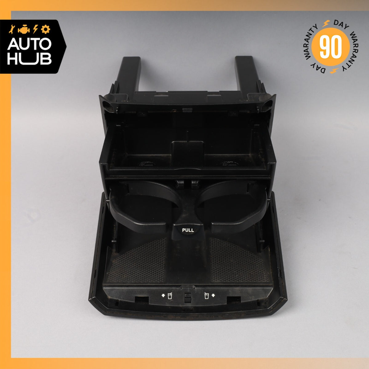 06-13 Mercedes W251 R350 R500 Rear Center Console Cup Holder / Ashtray Black OEM - photo 6