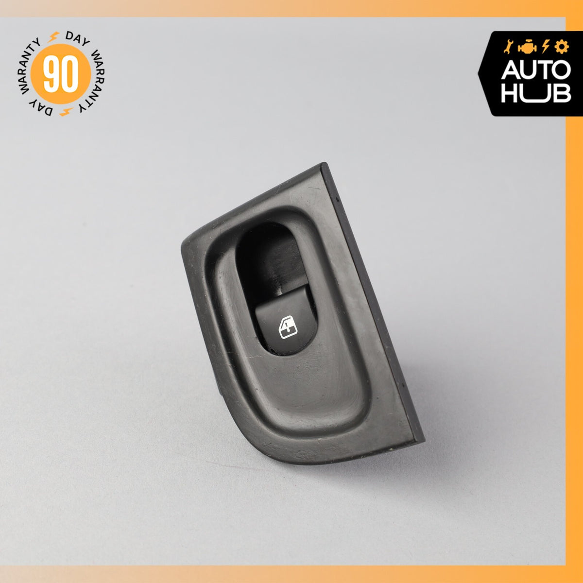 03-13 Maserati Quattroporte M139 Rear Right Side Window Switch Control OEM 74k - photo 1