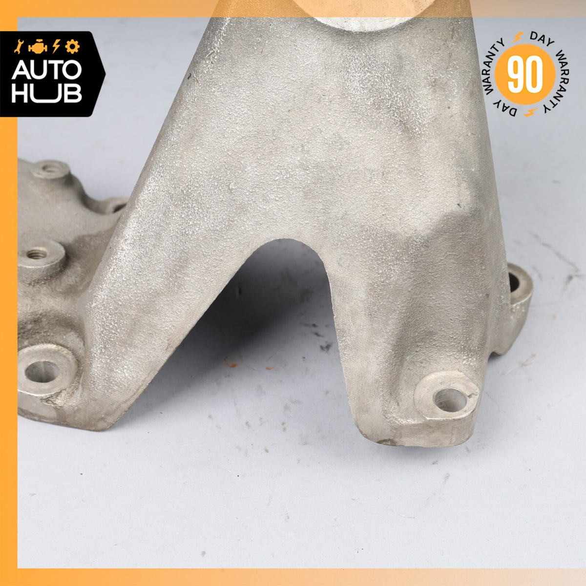 11-18 Porsche Cayenne 958 Hybrid S Engine Motor Left Side Mount Bracket OEM - photo 3