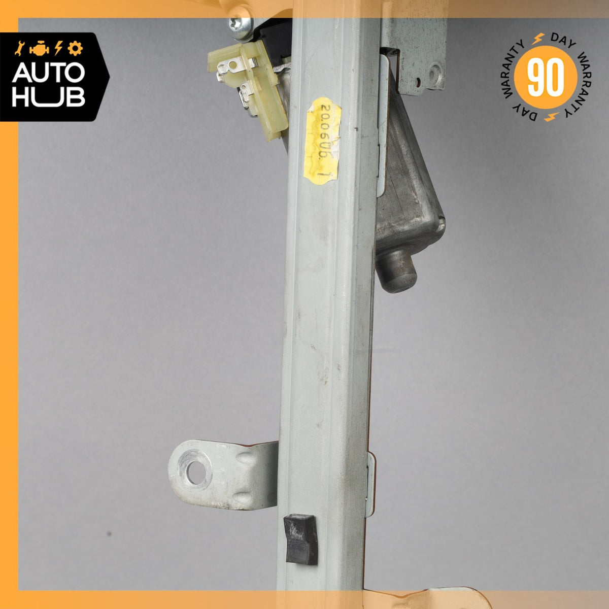 06-09 Mercedes W209 CLK550 CLK350 Front Right Seat Belt Feeder Motor Gray OEM - photo 4