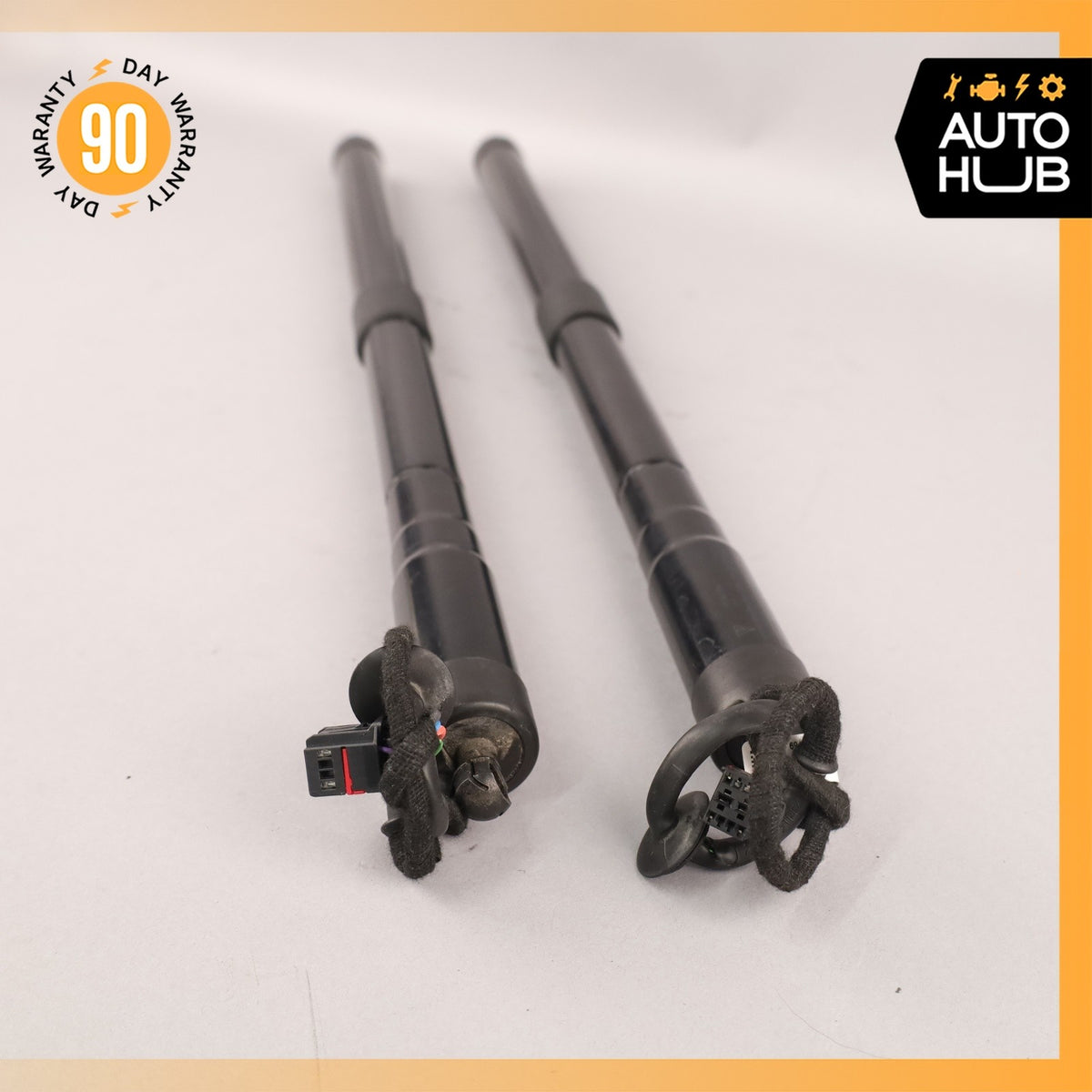Porsche Cayenne 958 Turbo Left & Right Trunk Lid Shock Lift Support Strut OEM - photo 9