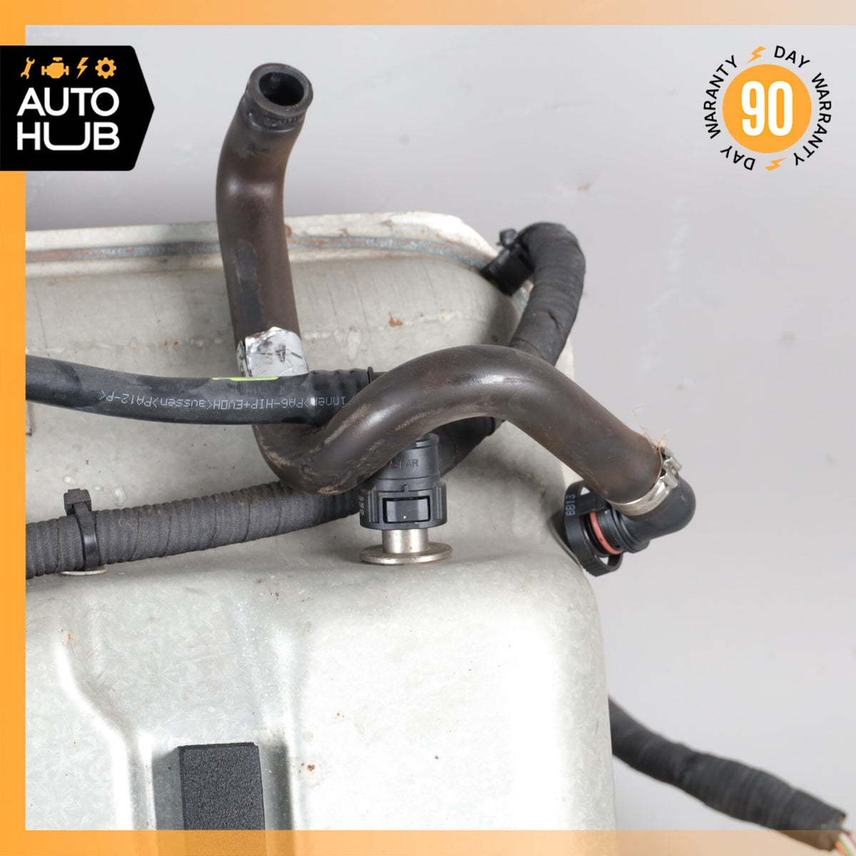 13-14 Aston Martin DB9 Gas Fuel Tank Reservoir Assembly OEM 35k - photo 6
