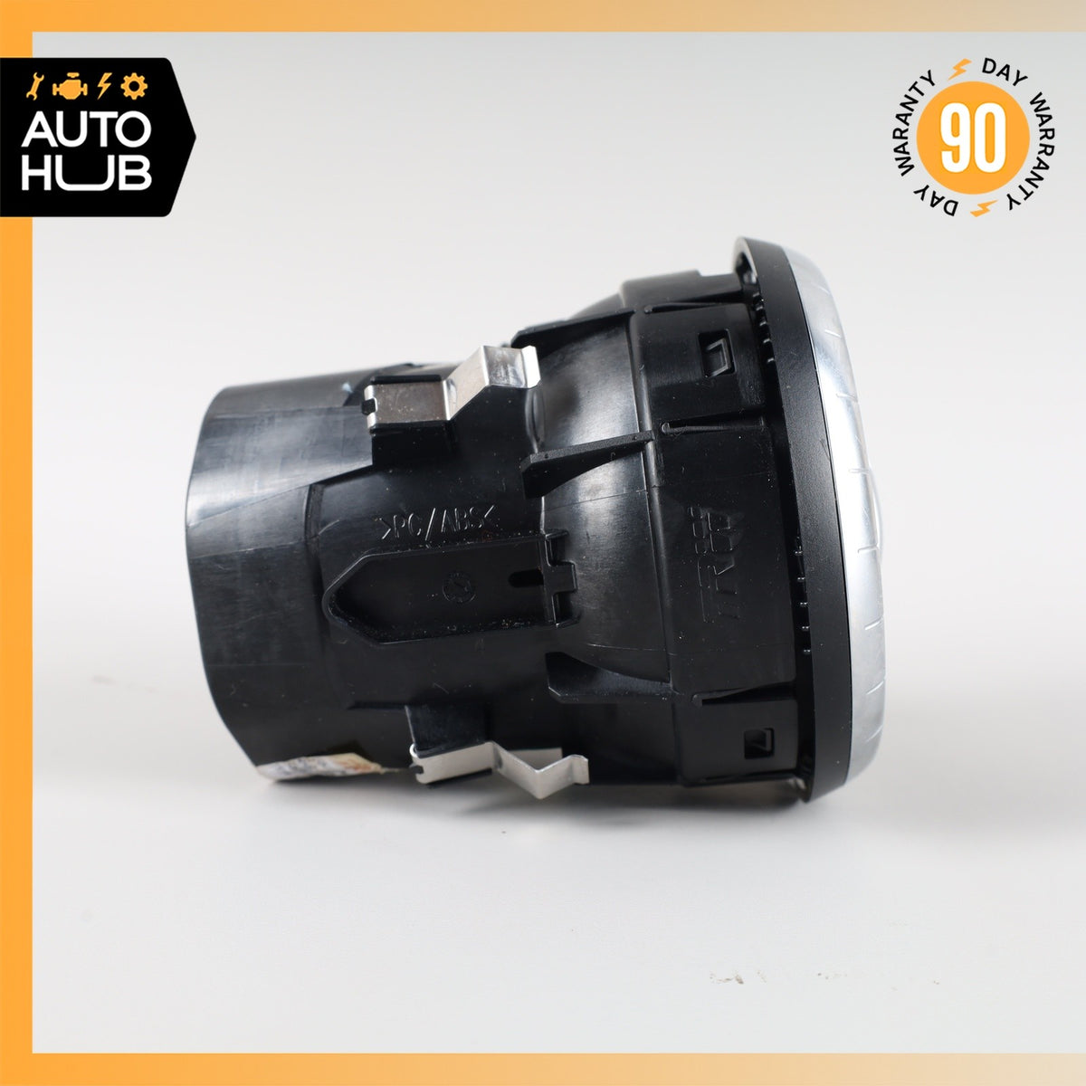 Mercedes W117 CLA250 AMG Front Center Dashboard A/C Air Vent OEM - photo 7