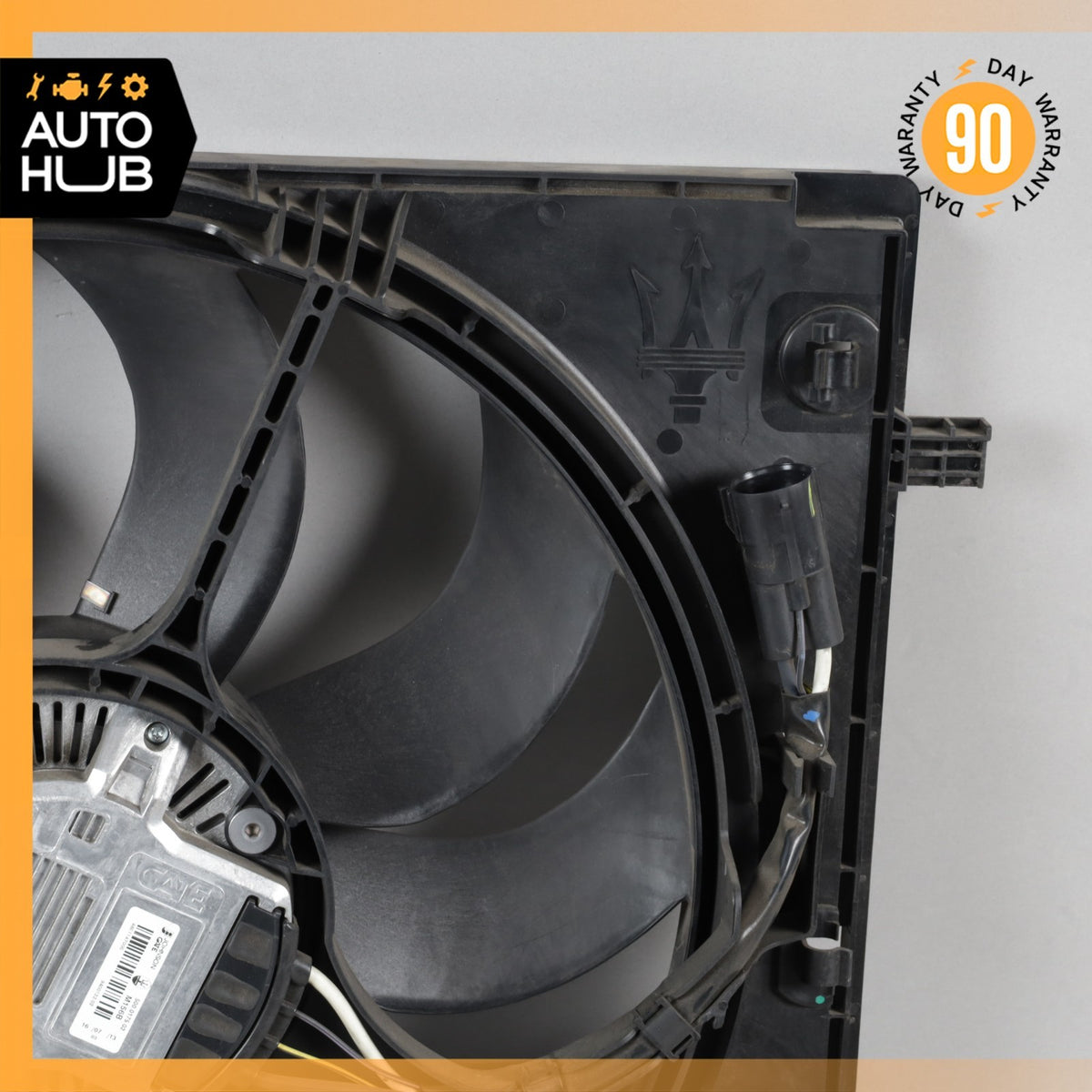 Maserati Quattroporte M156 Engine Radiator Cooling Fan Motor Assembly OEM 56k - photo 8