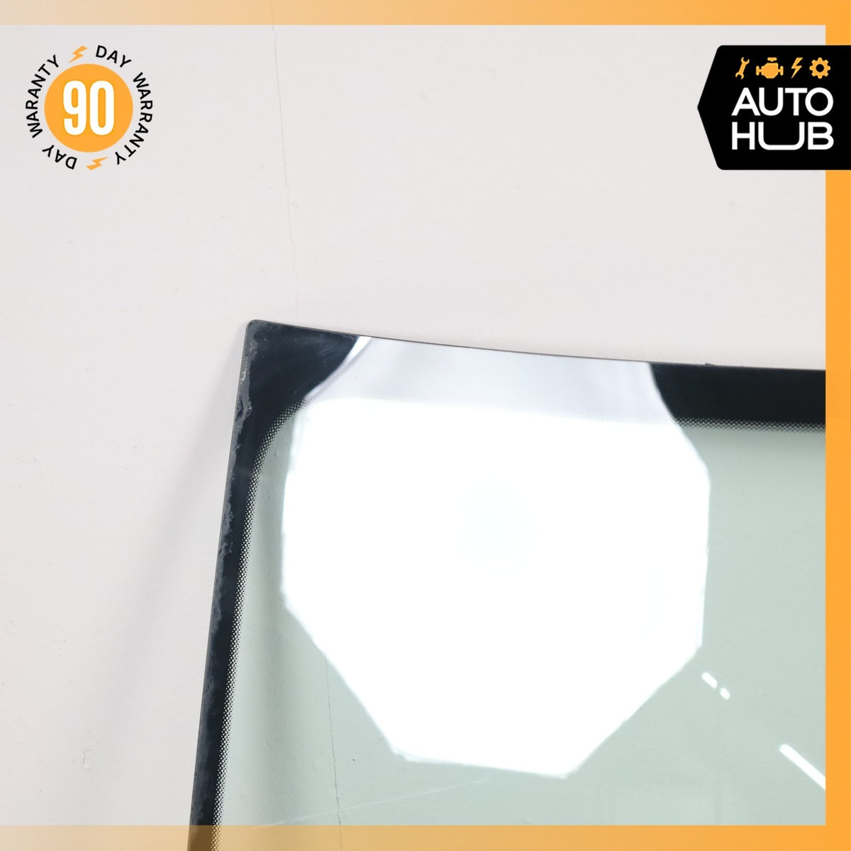 15-18 Porsche Macan 95B Front Window Windshield Glass 95B845099MY OEM 74k - photo 3