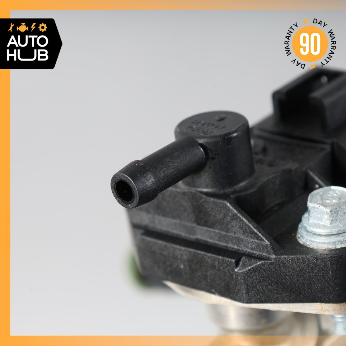 10-17 Aston Martin DB9 Rapide Right Side Fuel Injector Rail w/Injectors OEM - photo 12