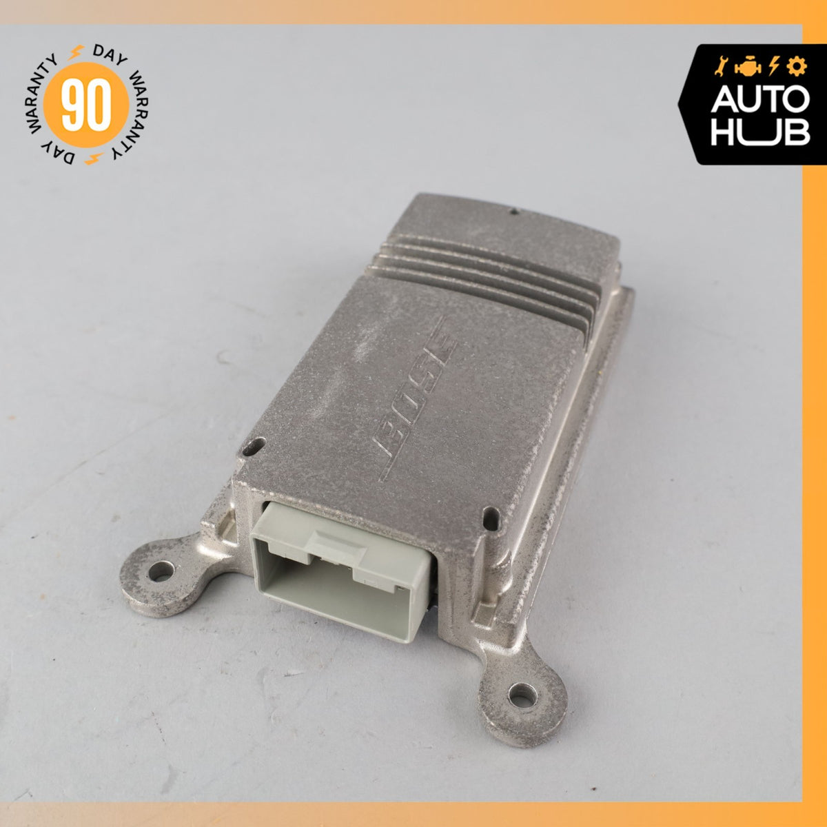 Porsche Cayenne Panamera 981 Boxster Cayman Subwoofer AMP Bose Amplifier OEM - photo 2