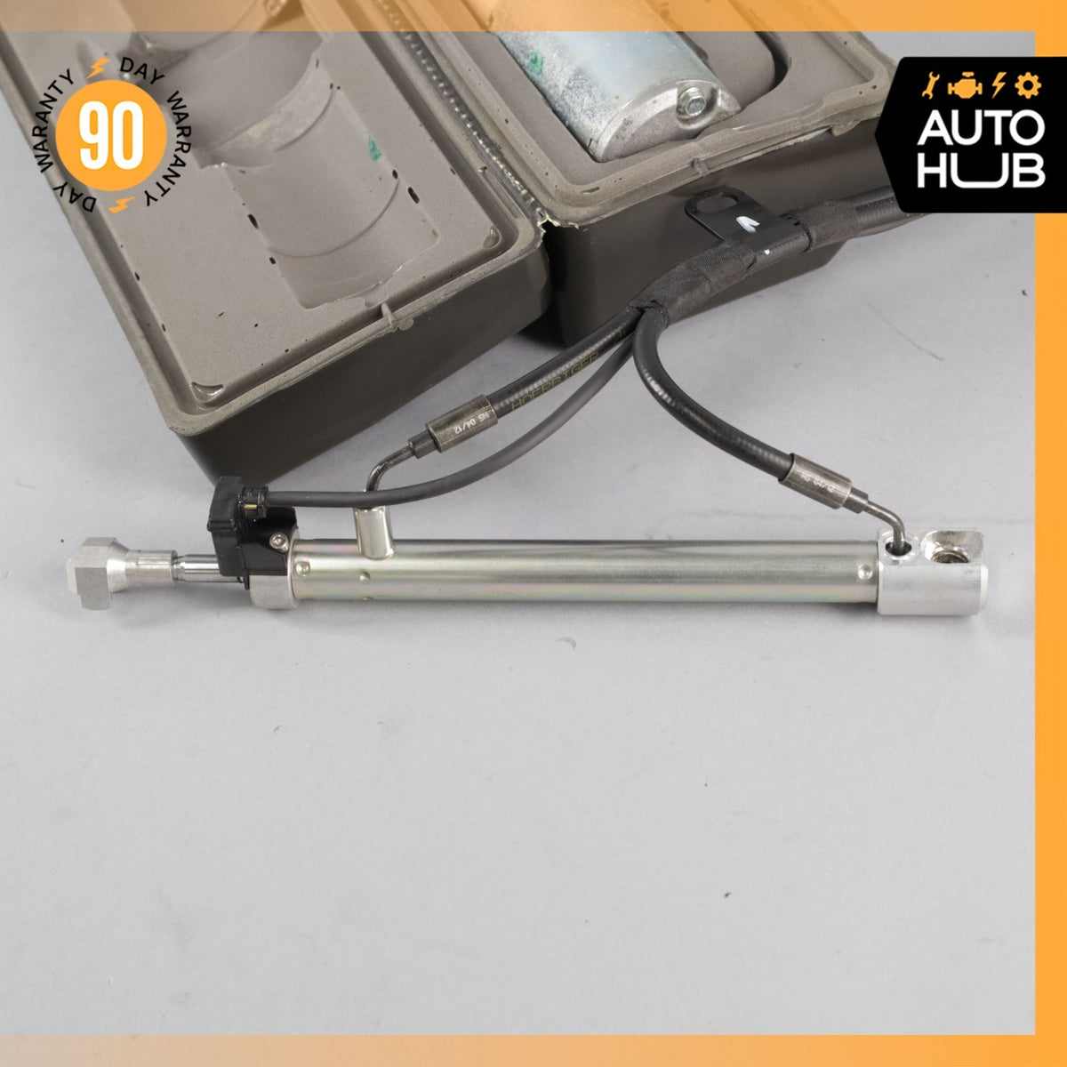 07-13 Mercedes W221 S550 S600 Trunk Lid Locking Hydraulic Pull Down Pump w/ Case - photo 6