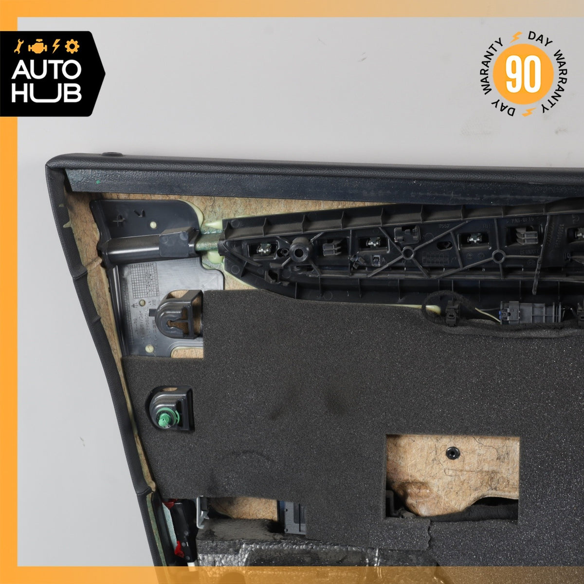 14-22 Maserati Ghibli M157 Front Right Side Interior Door Panel Black OEM 68k - photo 18