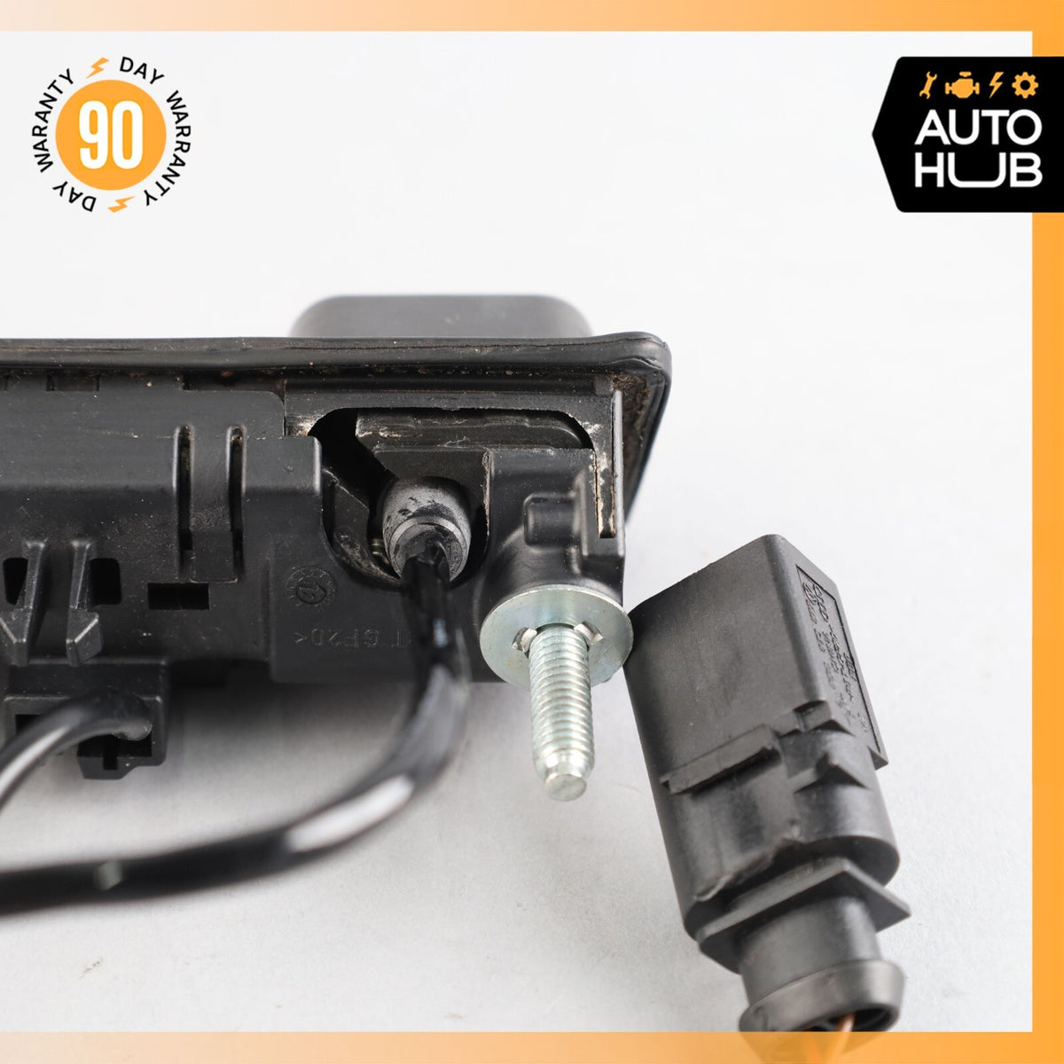 Porsche Cayenne 958 GTS Trunk Tailgate Release Open Handle w/Camera OEM 82k - photo 7