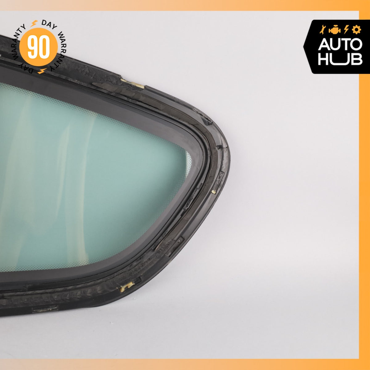 Maserati GranTurismo M145 Coupe Rear Right Side Quarter Window Glass OEM 60k - photo 9