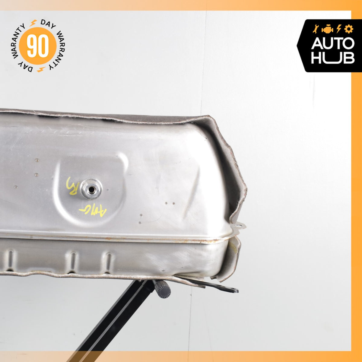 03-06 Mercedes W215 CL55 AMG Fuel Gas Tank Reservoir Assembly 2154702101 OEM 47k - photo 10