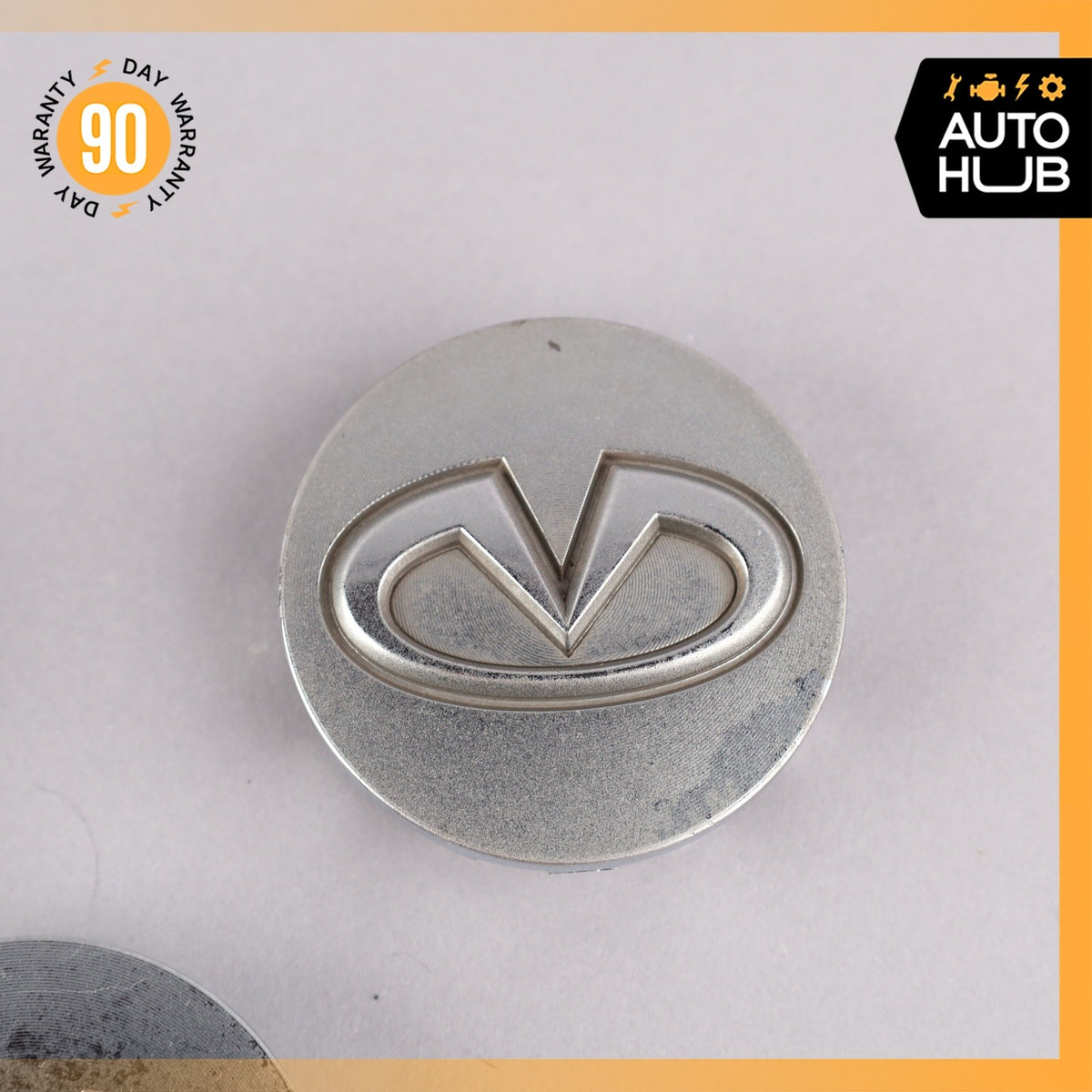 08-13 Infinity G37 Wheel Centre Cap Set of 4 OEM 77k - photo 6