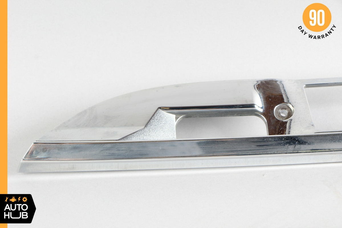 04-09 Mercedes W211 E500 E63 Liftgate Tailgate Hatch Handle Trim 2117400593 OEM - photo 2