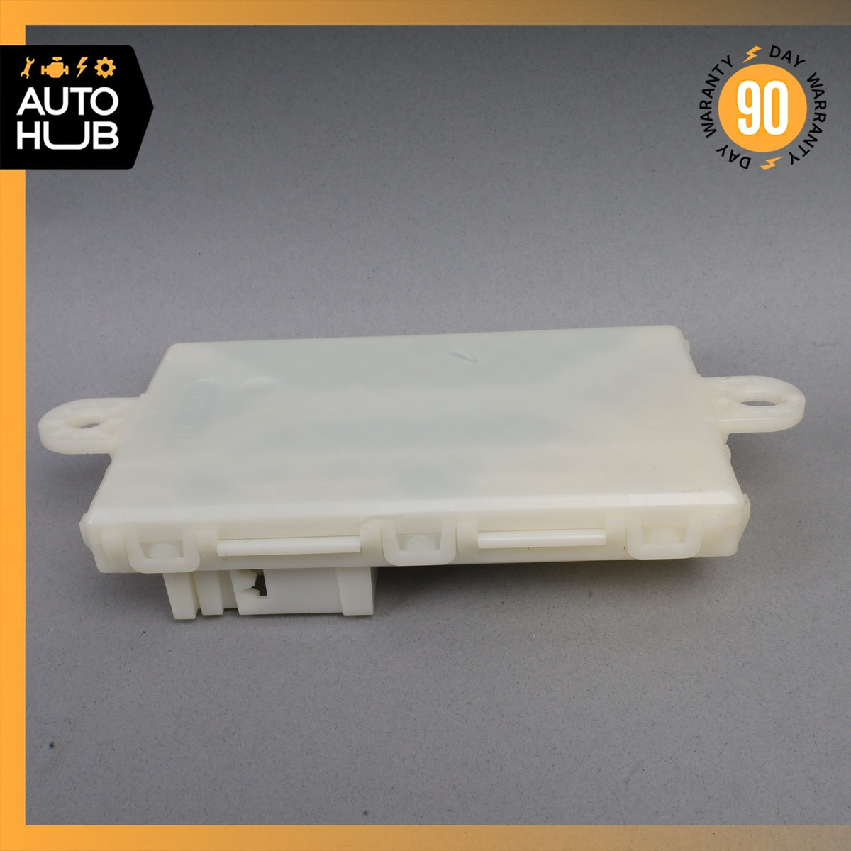 Mercedes W205 C300 Keyless Go Entry Control Module 2229003308 OEM - photo 4