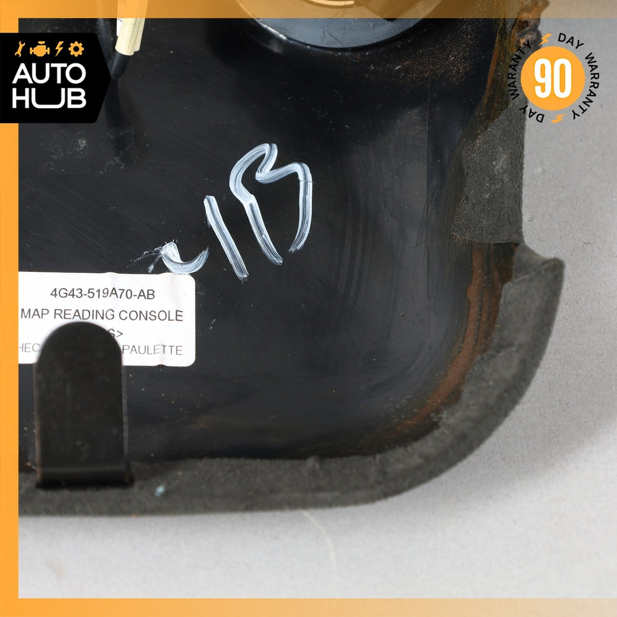 05-06 Aston Martin DB9 V8 Vantage Interior Overhead Dome Reading Light Suede OEM - photo 11