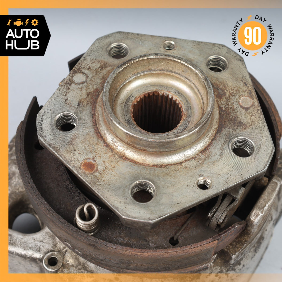 06-10 Maserati GranTurismo M145 Rear Left Side Spindle Knuckle Hub OEM - photo 8