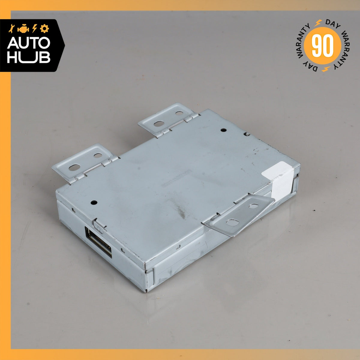 Mercedes W212 E350 S63 AMG SLK350 Communication Interface Module 2049009301 OEM - photo 8