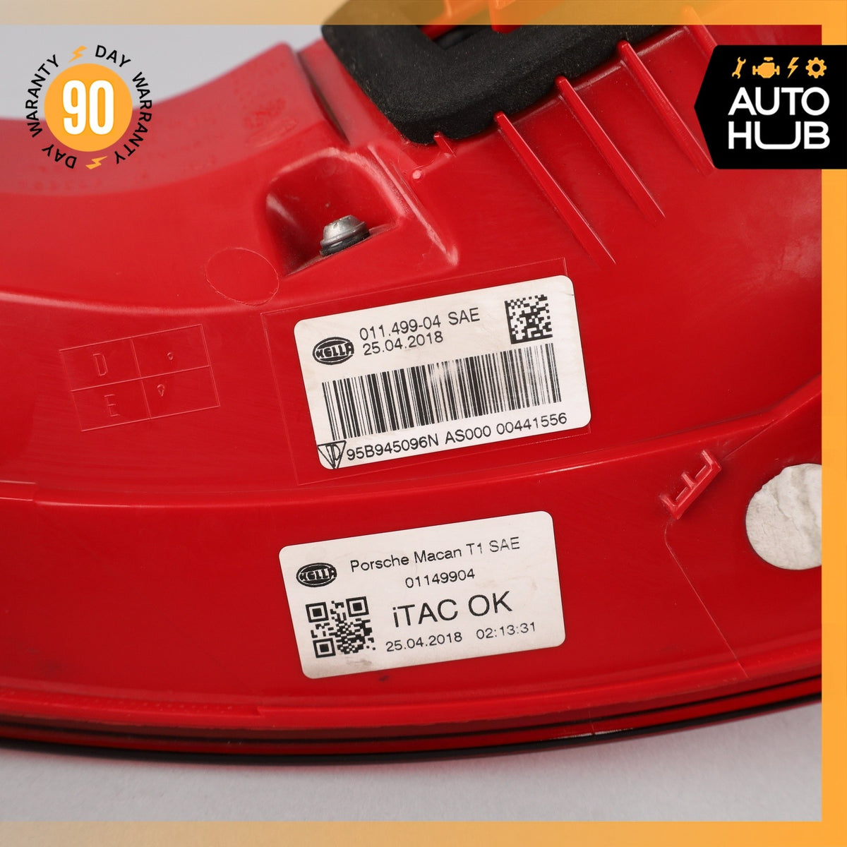 15-18 Porsche Macan 95B S GTS Right Side Outer Tail Light Lamp 95B945096N OEM - photo 19