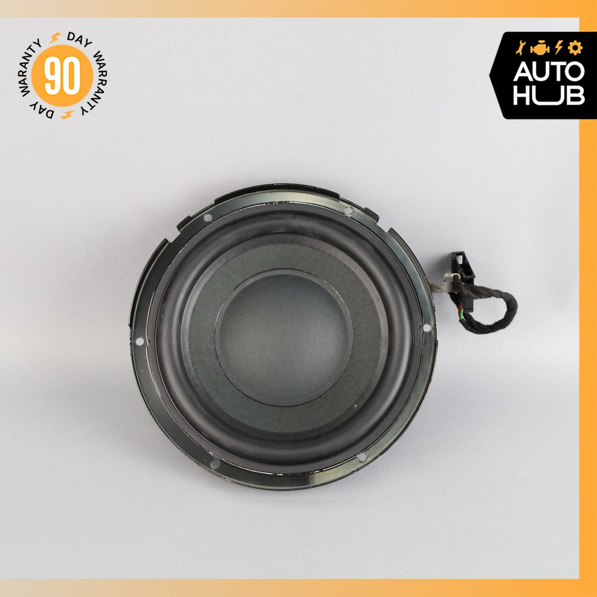 Porsche Macan 95B Subwoofer Sub Woofer Speaker 95B035481B OEM - photo 2