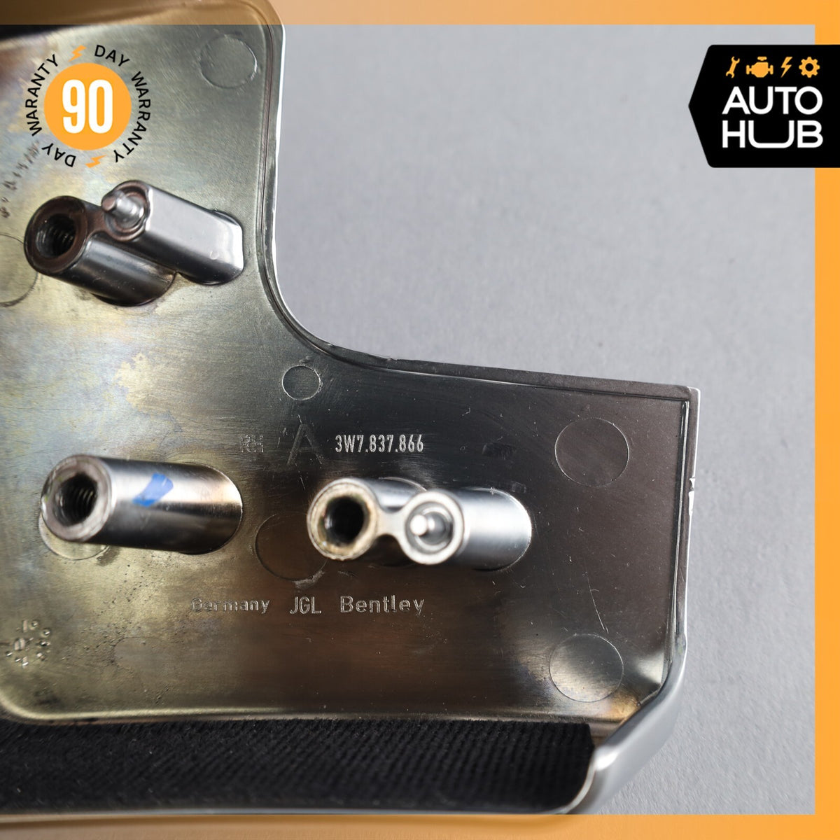 07-10 Bentley Continental GTC Right Side Seat Belt Guide Bezel Trim OEM - photo 7