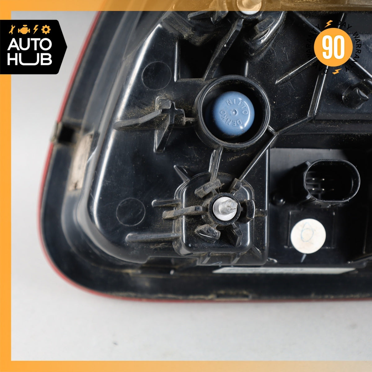 11-14 Porsche Cayenne 958 Hybrid S Left Driver Side Inner Tail Light Lamp OEM - photo 12