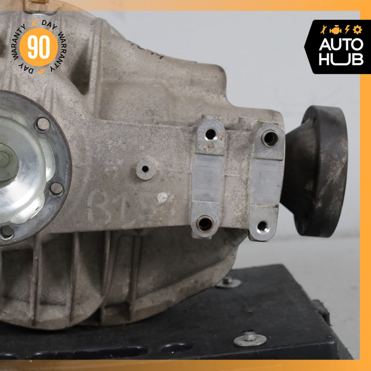 Maserati Quattroporte M139 Rear Differential Diff Axle Carrier OEM - photo 6