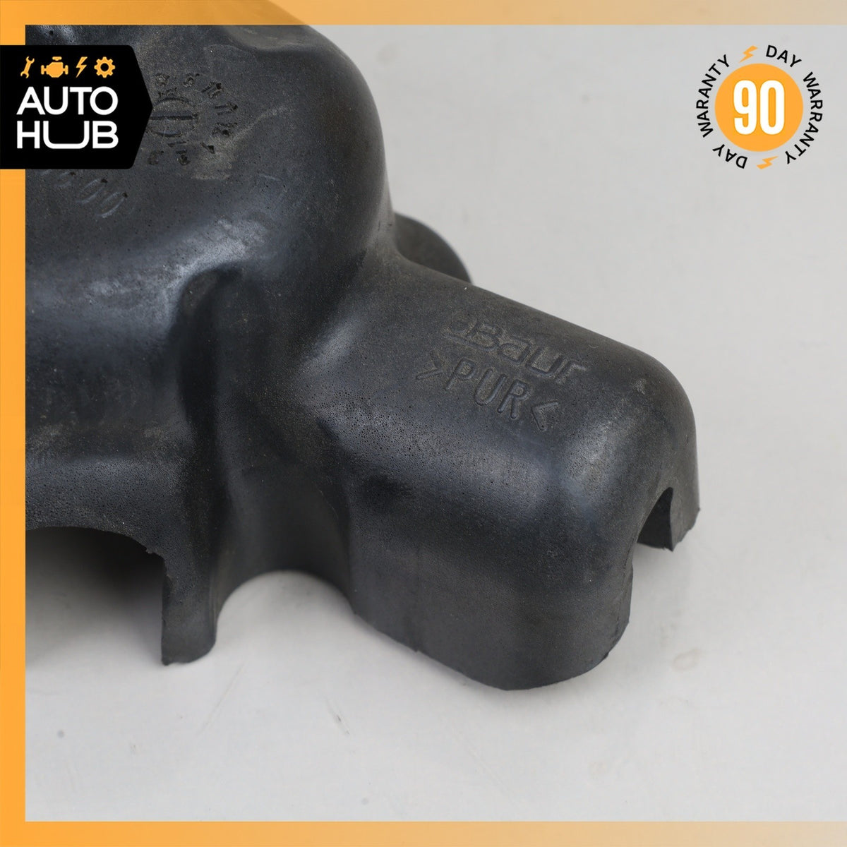 Mercedes W205 C63 AMG / DB11 4.0L High Pressure Pump Insulation Housing OEM - photo 2