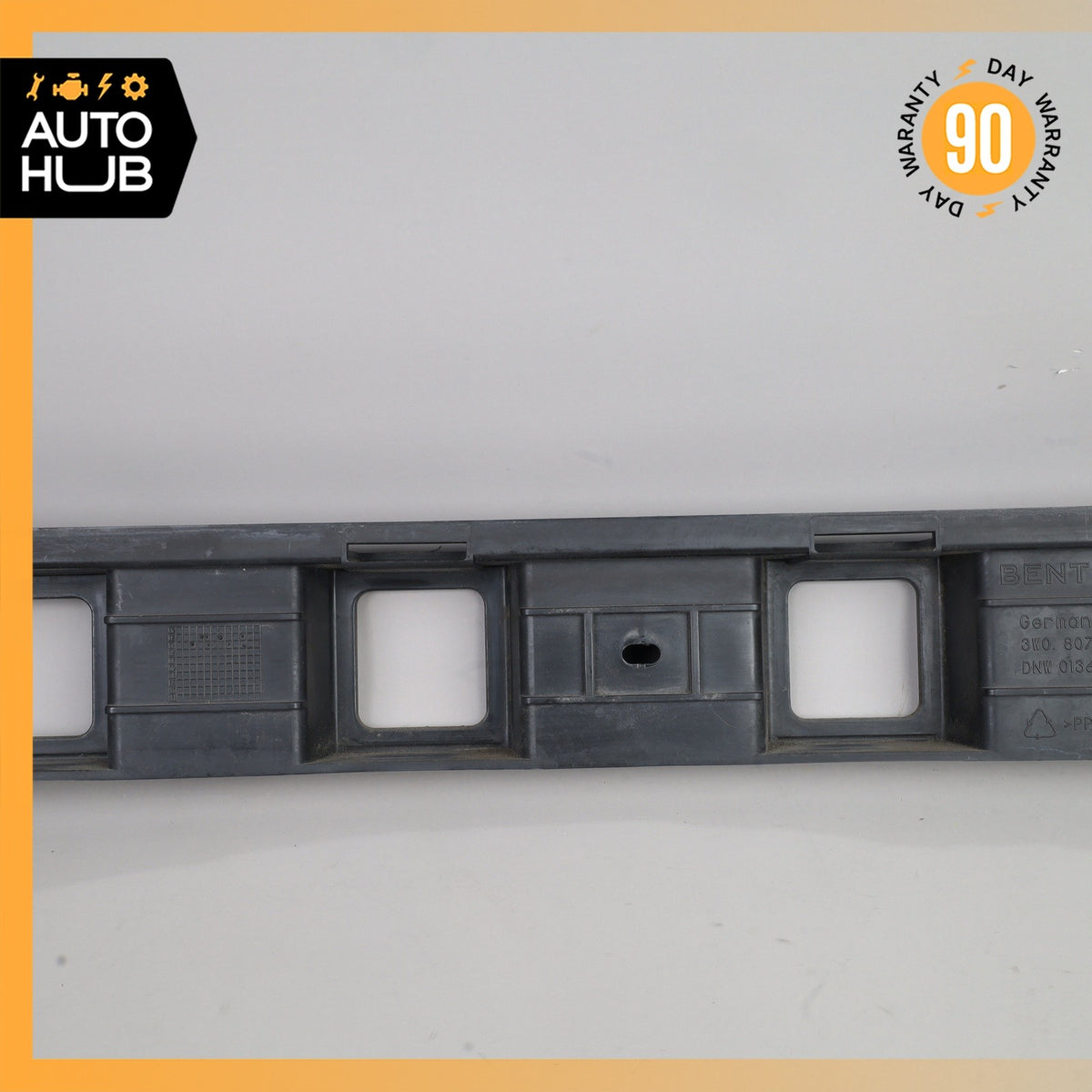 03-11 Bentley Continental GT GTC Rear Center Bumper Support Bracket OEM 87k - photo 3