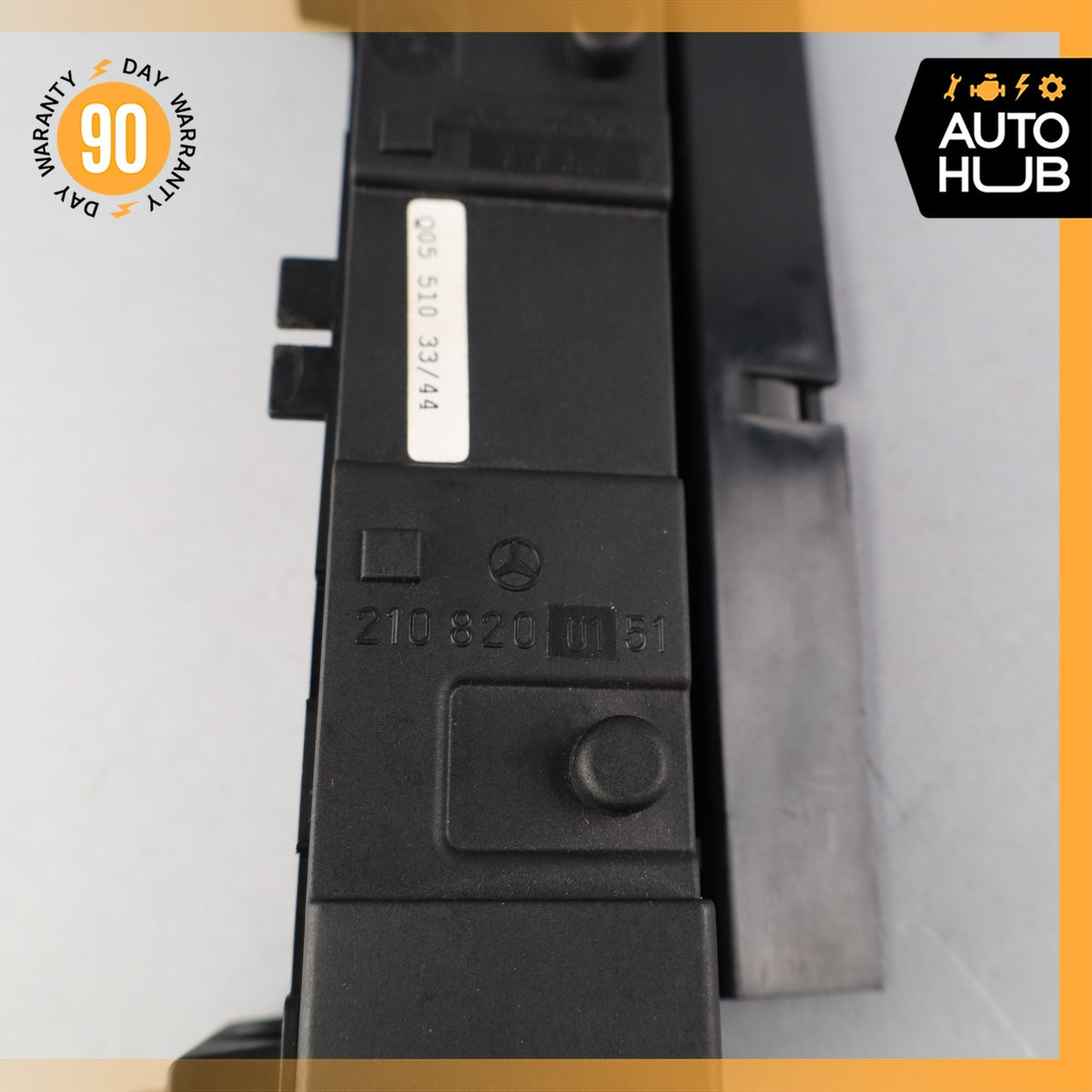 96-04 Mercedes R170 SLK320 CLK320 Control Panel Heated Seat Control Buttons OEM - photo 12