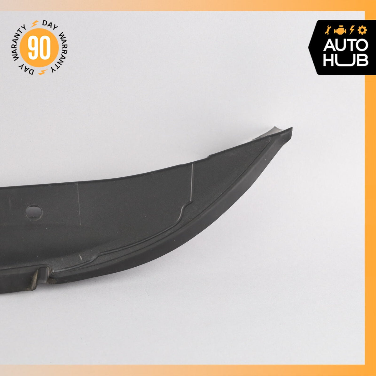 2015 Porsche Macan S 95B Right Passenger Side Fender Cover Insulator Bracket OEM - photo 4