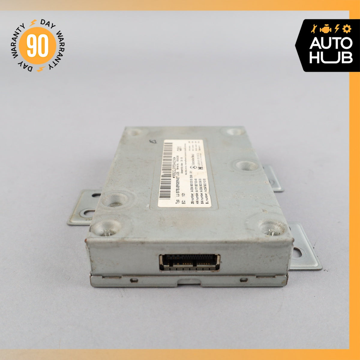 Mercedes W221 S550 S63 AMG CLS550 Communication Interface Module 2049000300 OEM - photo 4