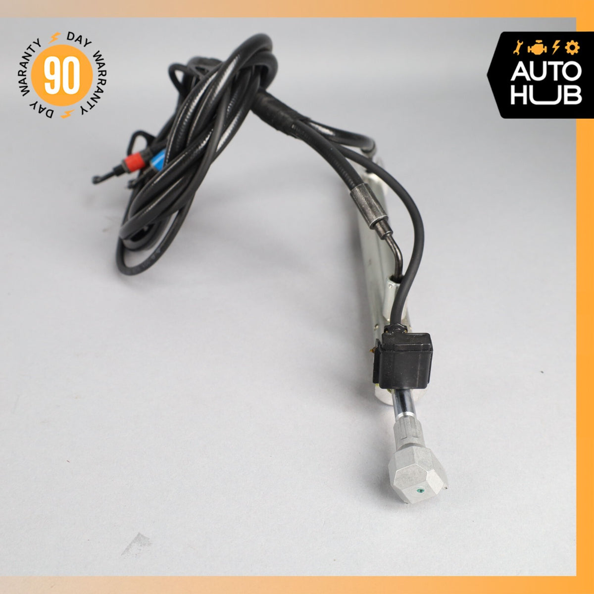 Mercedes W221 S400 Trunk Lid Locking Hydraulic Pull Down Pump w/ Foam Case OEM - photo 15