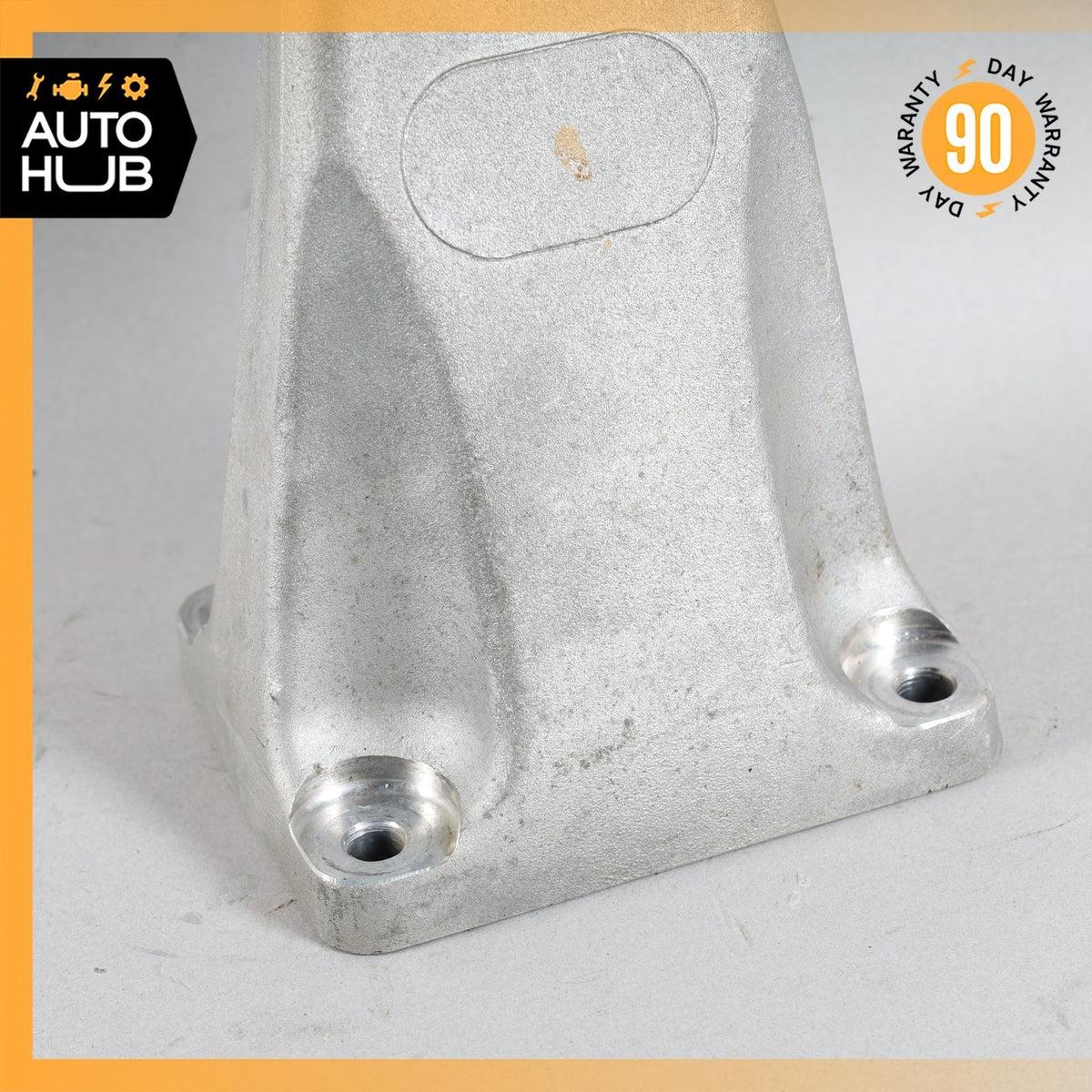 04-19 Maserati GranTurismo M145 Engine Motor Bracket Mount Left Driver Side OEM - photo 3