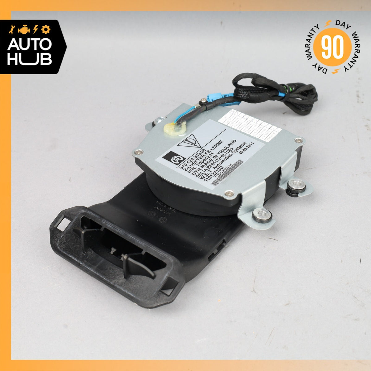 Porsche Panamera 970 Left or Right Side Upper Seat Blower Fan Motor OEM - photo 1