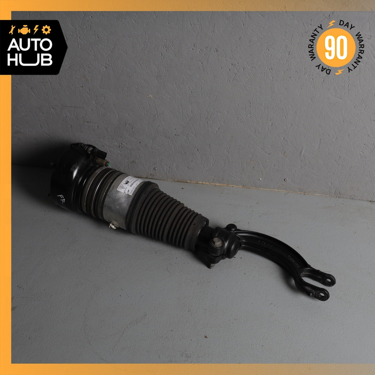 15-18 Porsche Macan 95B GTS Front Right Side Airmatic Air Shock Strut OEM 44k - photo 3