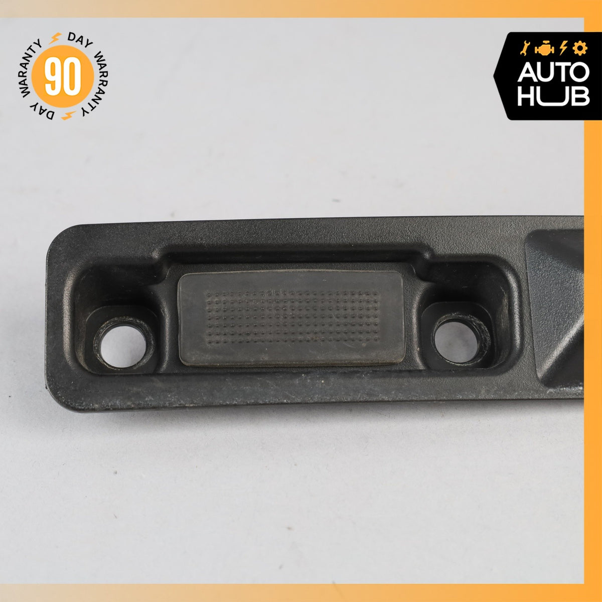 Alfa Romeo 949 Stelvio Rear Trunk Tailgate Release Open Handle w/Camera OEM - photo 4