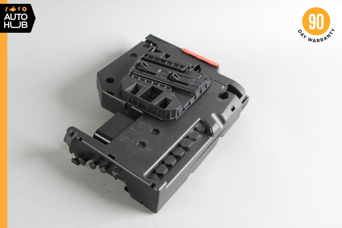 12-16 Mercedes R172 SLK350 Fuse Relay Box Junction Terminal Connector OEM 59k - photo 5