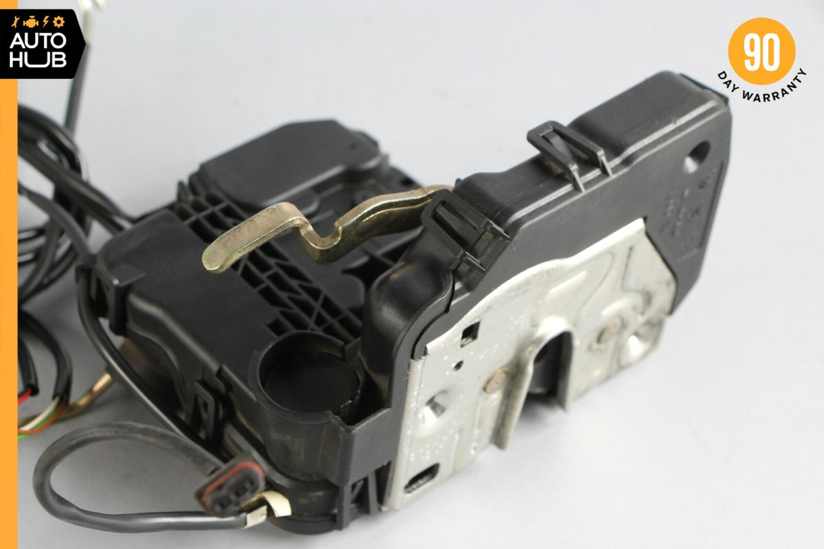03-09 Mercedes W209 CLK500 CLK350 Right Door Lock Latch Actuator 2097201035 OEM - photo 4