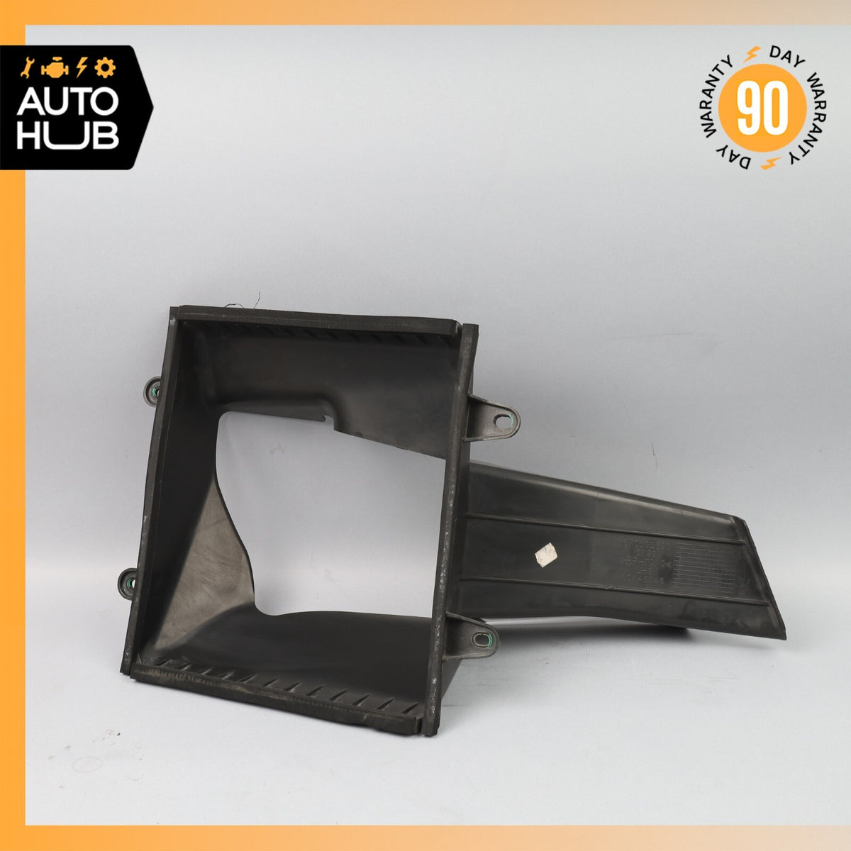 Maserati Quattroporte Front Left Side Intercooler Duct Shroud 670002899 OEM - photo 7