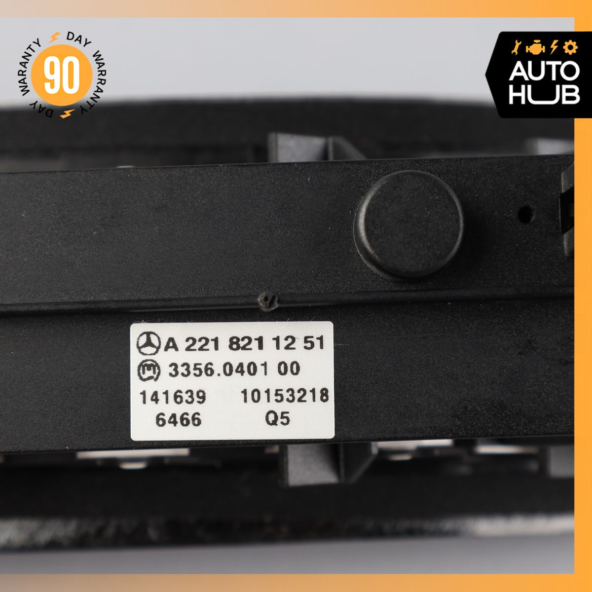 07-13 Mercedes W221 S600 CL550 Dashboard Dash Control Switch Panel 2218211251 - photo 13