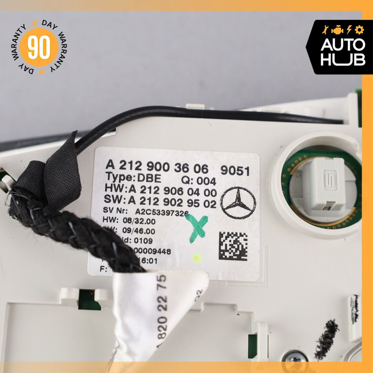 10-18 Mercedes W212 E350 E400 CLS550 Overhead Dome Light Lamp Black OEM - photo 15