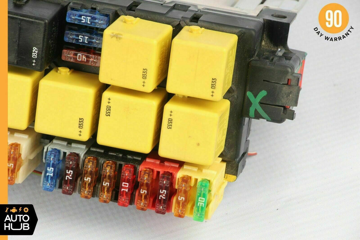 03-12 Mercedes R230 SL550 SL500 SLR Front Left SAM Fuse Box Control Module OEM - photo 9