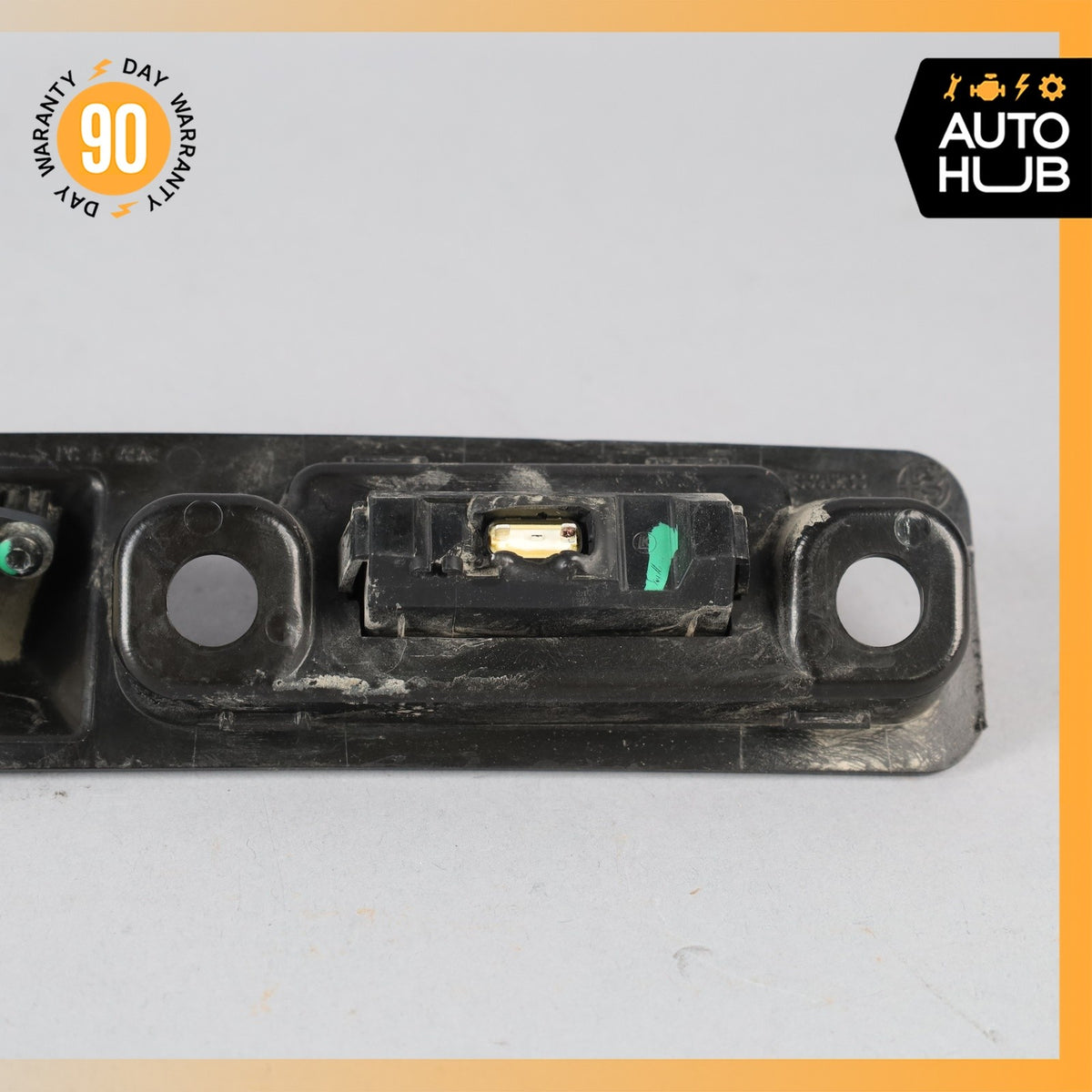 Alfa Romeo 949 Stelvio Rear Trunk Tailgate Release Open Handle w/Camera OEM - photo 9