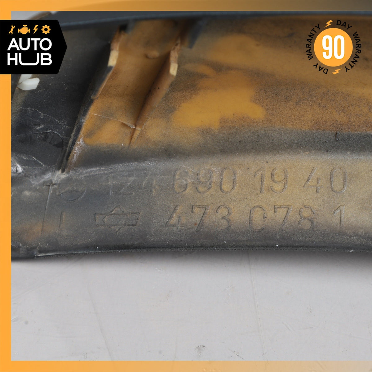 90-95 Mercedes W124 300E Rear Left Driver Side Fender Molding 1246901940 OEM - photo 8