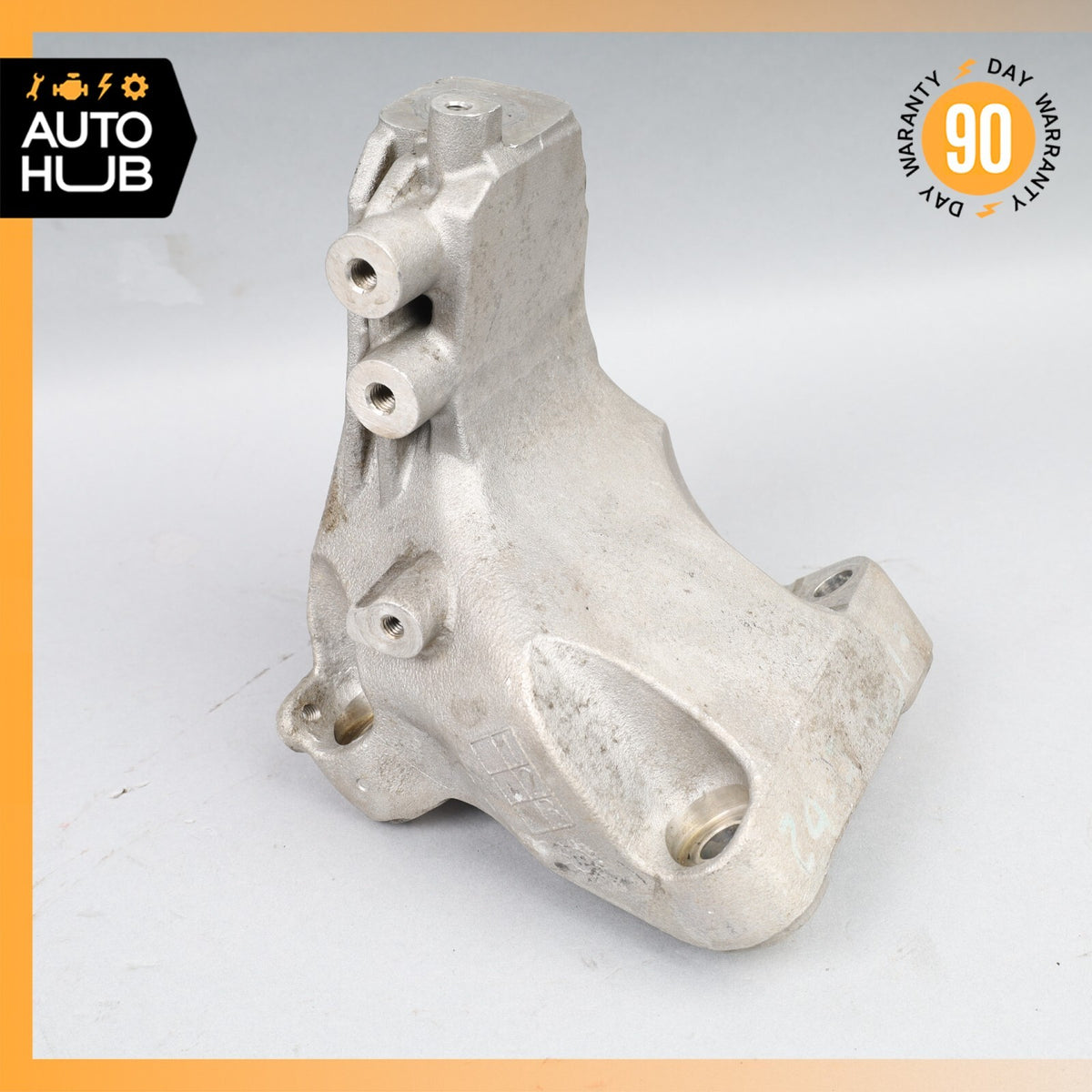 Maserati Quattroporte M156 GTS 3.8L Engine Motor Bracket Mount Left Side OEM - photo 1