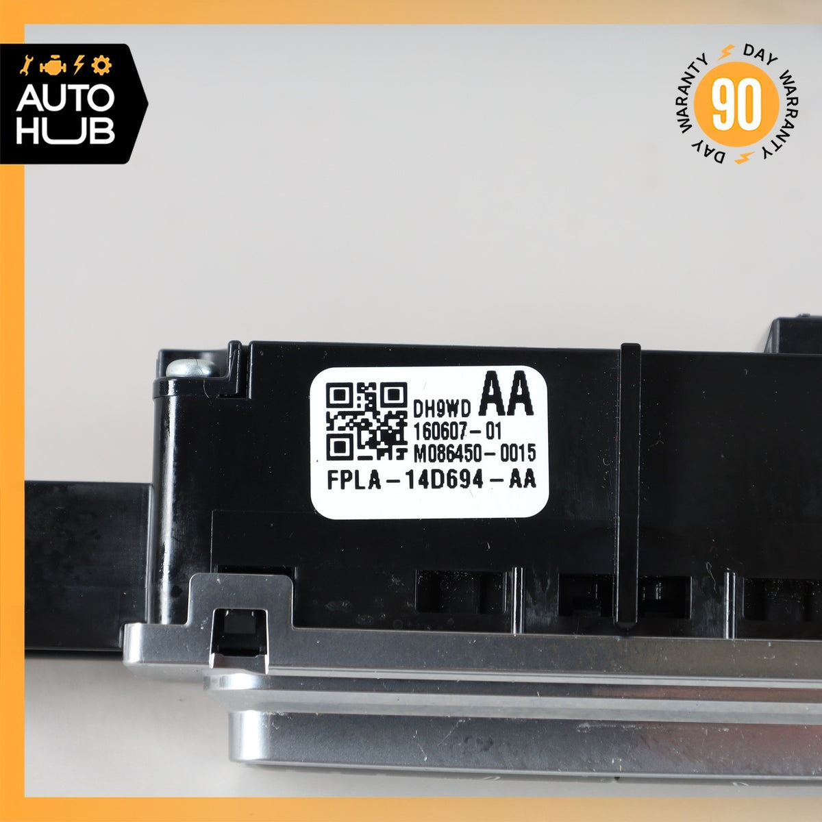 14-22 LR Range Rover L494 Rear Center Console Heated Seat Control Switch OEM - photo 6